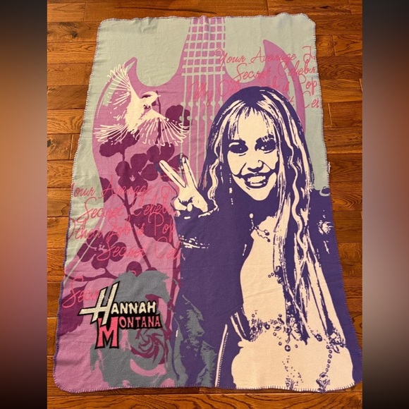 HANNAH MONTANA BLANKET - Picture 1 of 1